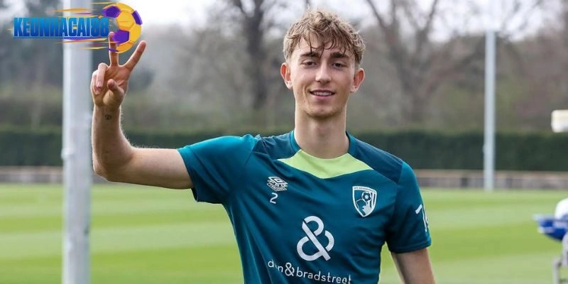 Dean Hujisen Hành Trình Đi Đến Đỉnh Cao Thi Đấu Bóng Đá